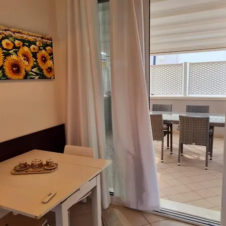 Fully Equipped With Shared Pool Apartman Bibione