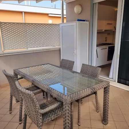 Apartman Fully Equipped With Shared Pool
