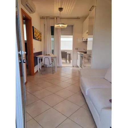 Well Equipped With Pool - Beahost Apartment Bibione