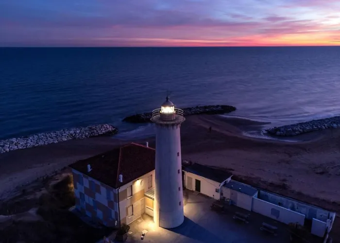 Fully Equipped With Shared Pool *